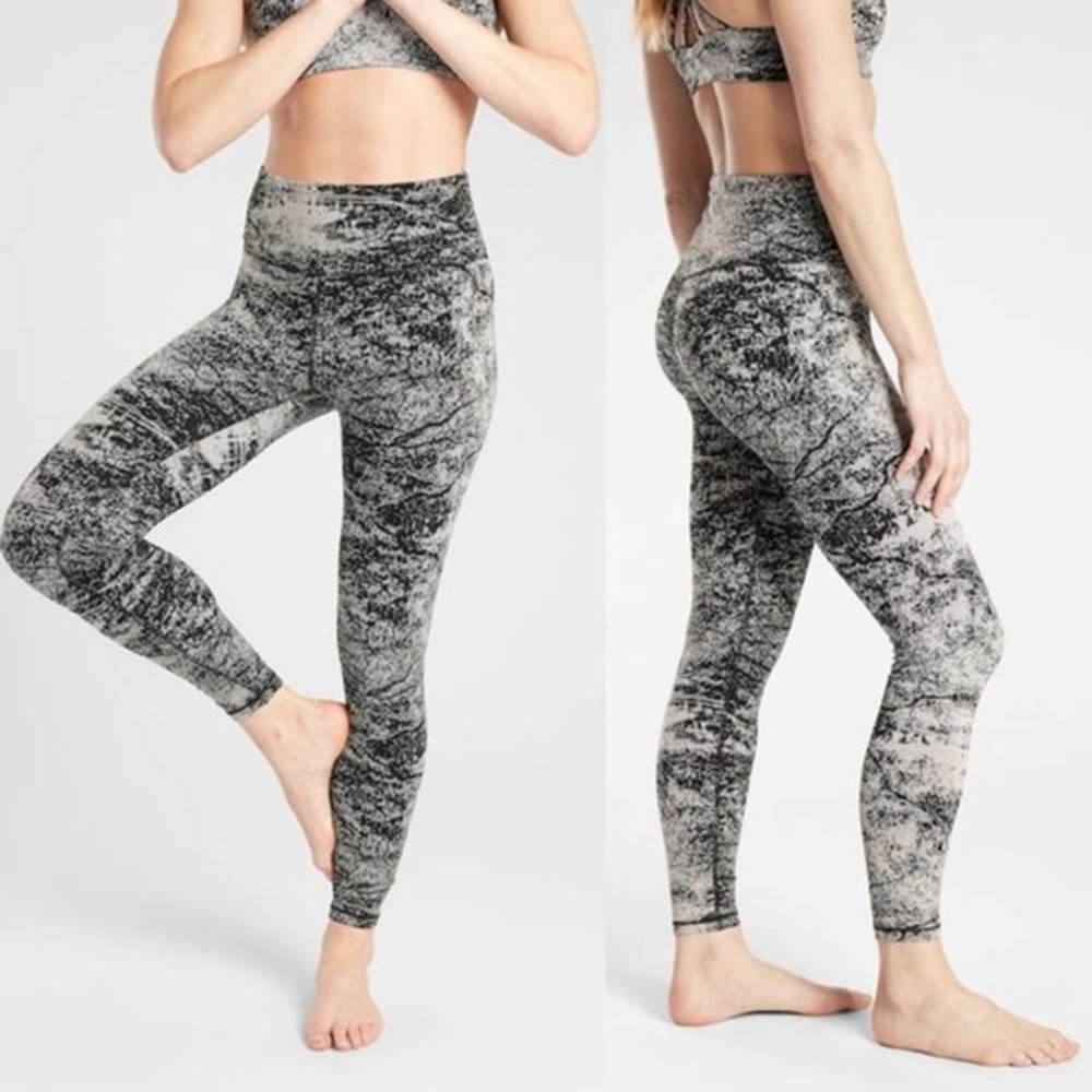 Athleta Elation Glades 7/8 Tight